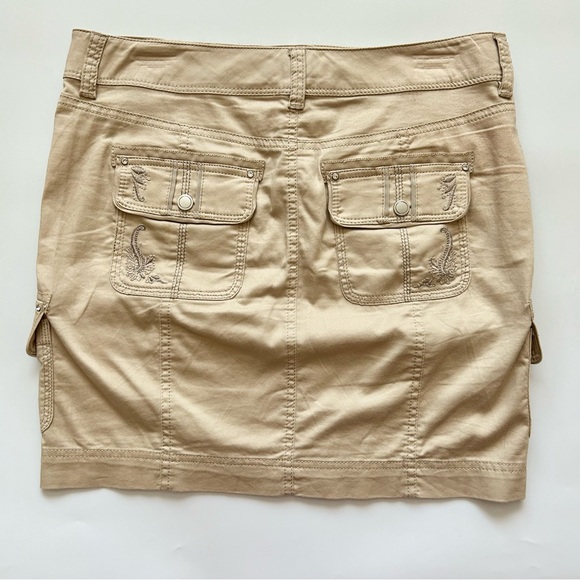 WHBM Cargo Skirt - Picture 4 of 6